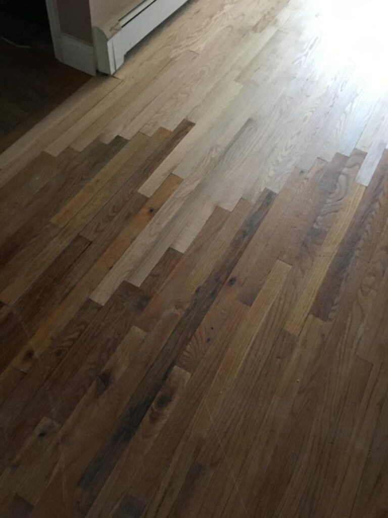 About us 3 Expert Hardwood Floor Repair in Rockford, IL