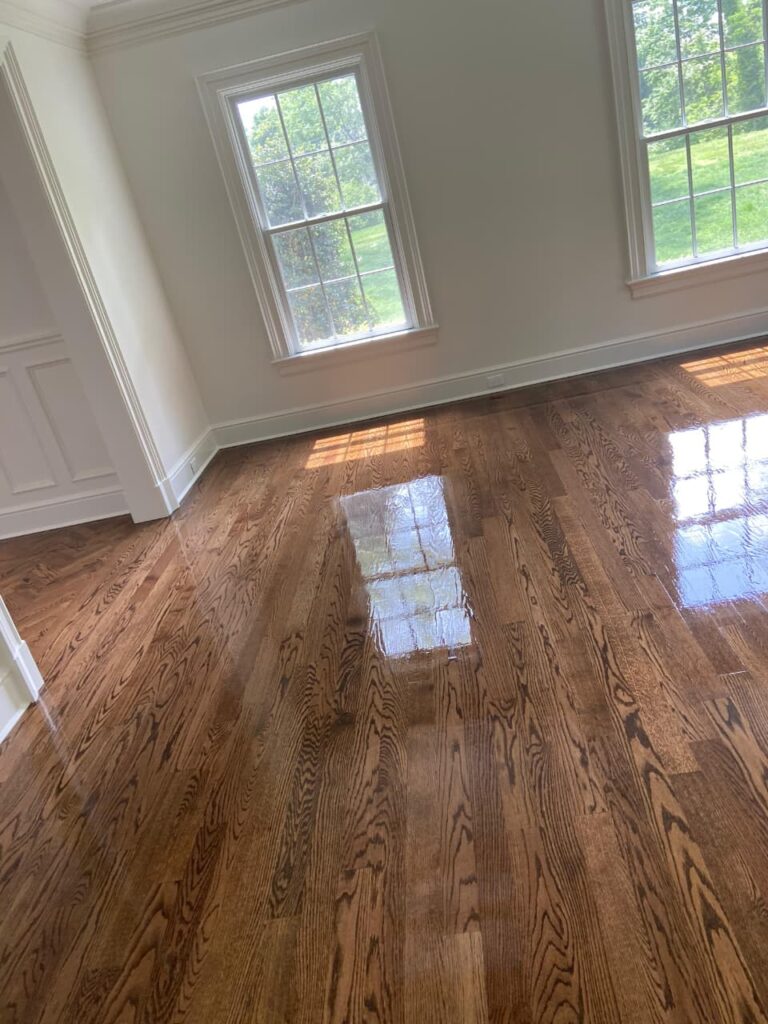 About us 1 Professional Hardwood Floor Refinishing in Rockford, IL